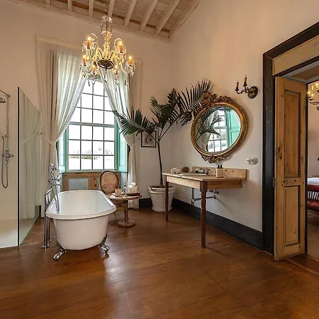 Emblemático La Casa De Naranjos 4*